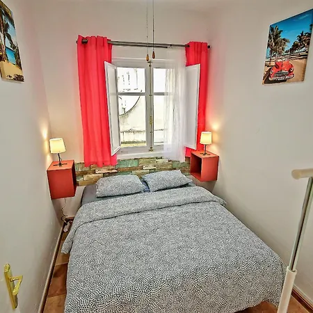 Plaza Polvorista 4-bedroom W Balcony *