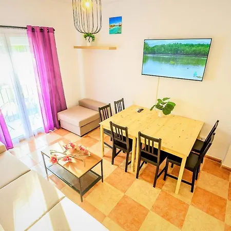 Plaza Polvorista 4-bedroom W Balcony