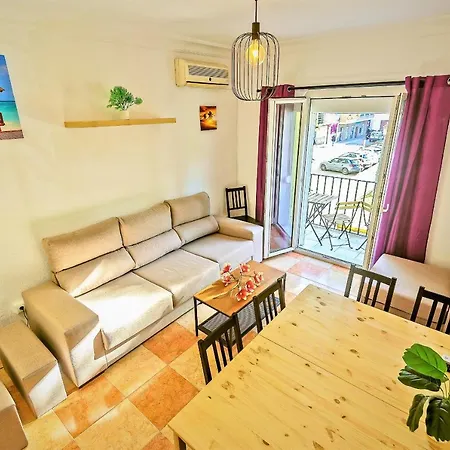 Plaza Polvorista 4-bedroom W Balcony Apartamento