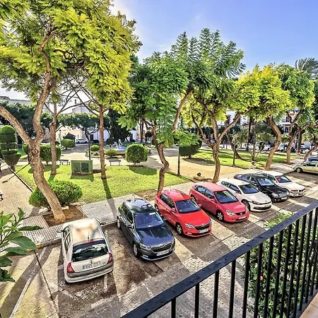 Apartment Plaza Polvorista 4-bedroom W Balcony *